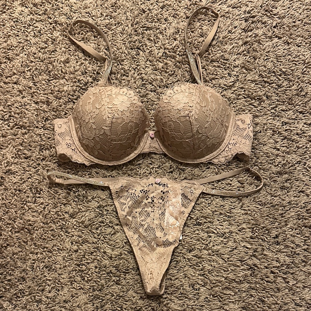 Nude lace rhinestone matching set